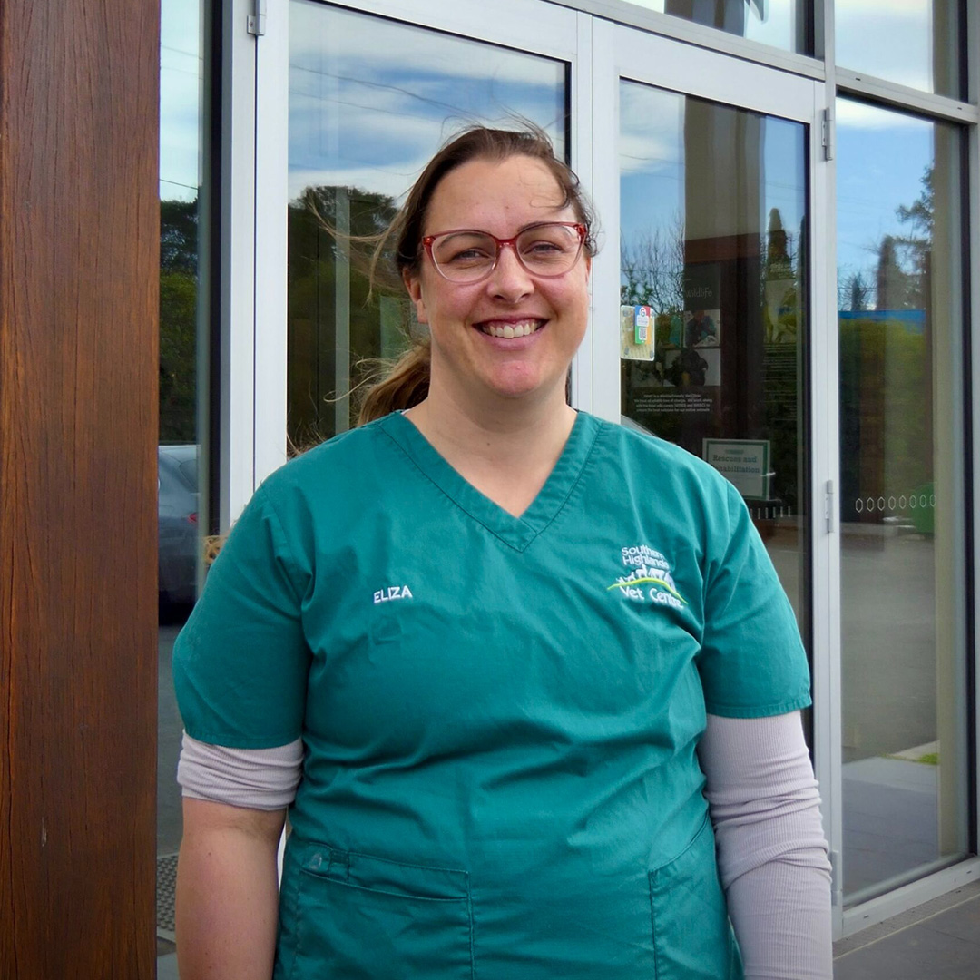 Eliza D'Arcy-Moskwa (Owner and Veterinarian)